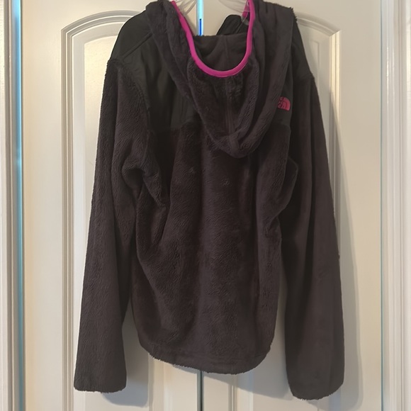 gray north face jacket - Picture 2 of 4